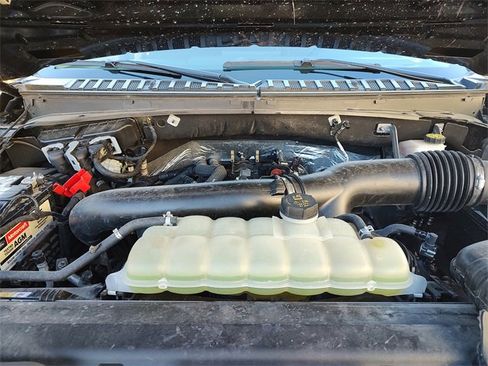 Used 2024 Ford Expedition Max XLT image 36