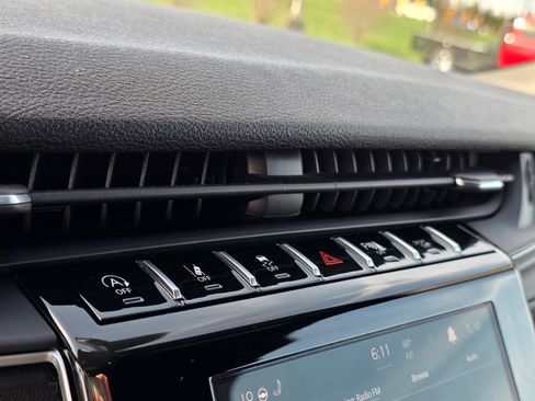 Used 2023 Jeep Grand Cherokee L Altitude image 24