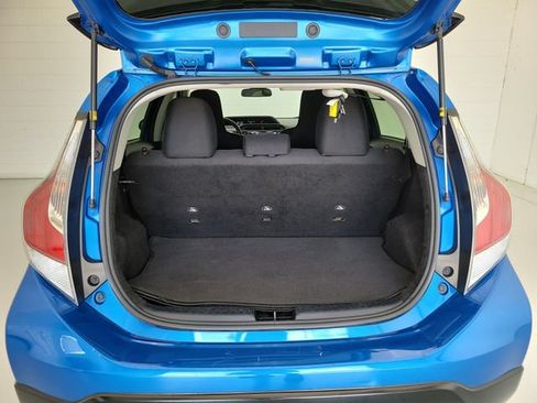 Used 2017 Toyota Prius C One FWD image 11