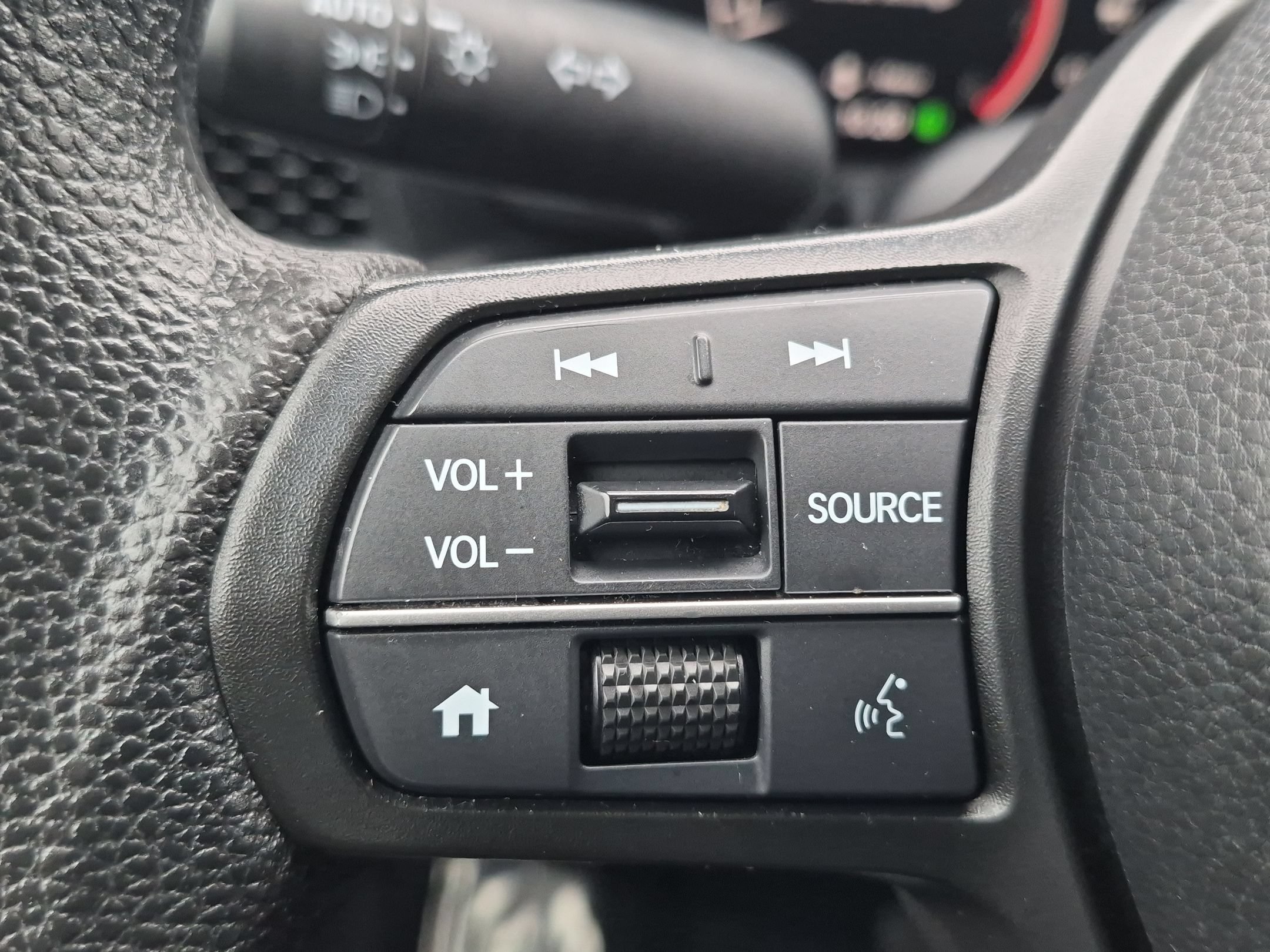 Certified 2024 Honda CR-V EX image 15
