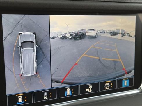 Used 2021 GMC Yukon Denali w/ Denali Ultimate Package image 5