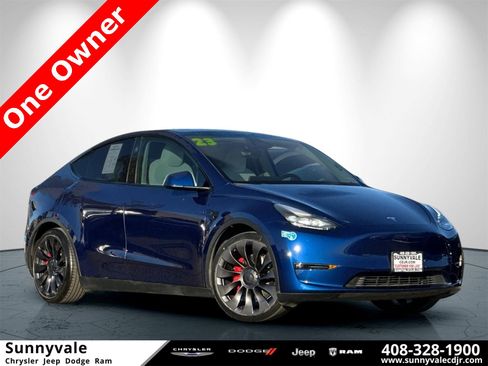 Used 2023 Tesla Model Y Performance image 1