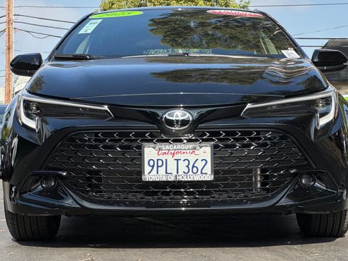 Certified 2025 Toyota Corolla Hatchback w/ SE Package FWD image 10