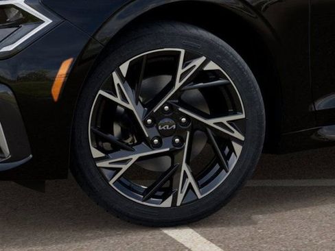 New 2026 Kia K5 GT-Line image 9