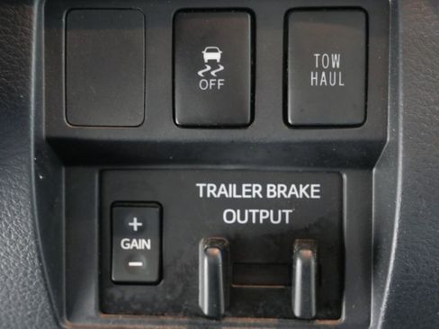 Used 2019 Toyota Tundra Limited w/ TRD Off Road Package image 20