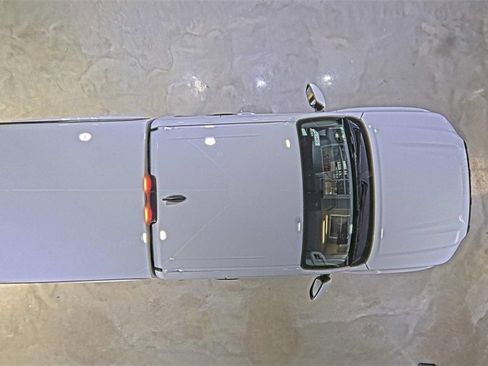 Used 2025 Nissan Frontier SV image 23