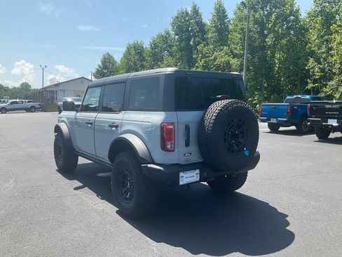 New 2026 Ford Bronco Big Bend w/ Black Diamond Package AWD/4WD image 7