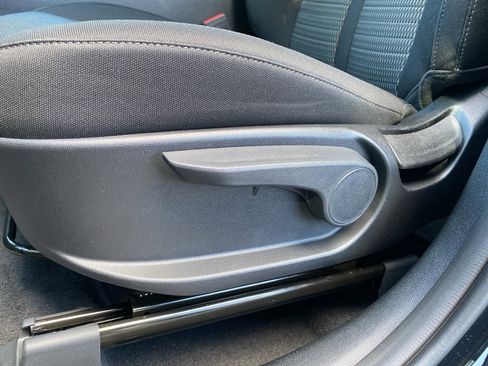 New 2026 Kia Sorento LX image 14