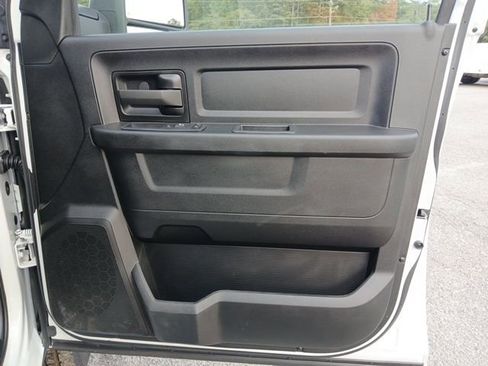 Used 2024 RAM 3500 Tradesman w/ Chrome Appearance Group image 42