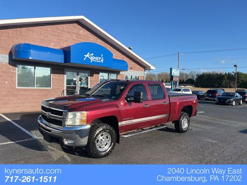 Used 2008 Chevrolet Silverado 2500 LT w/ 1LT Convenience Package image 1