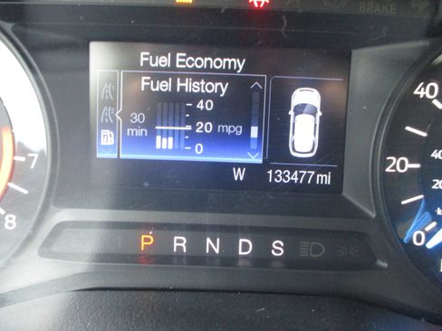 Used 2016 Ford Explorer FWD image 18