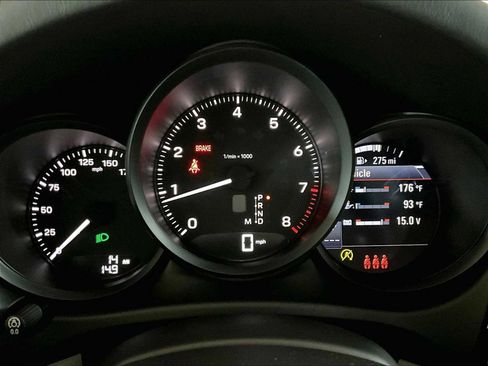 New 2026 Porsche Macan image 17