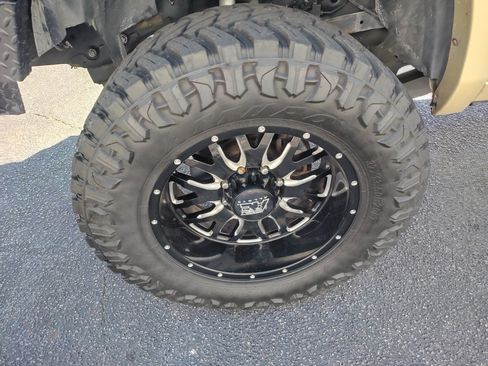 Used 2011 RAM 3500 Laramie Longhorn image 7