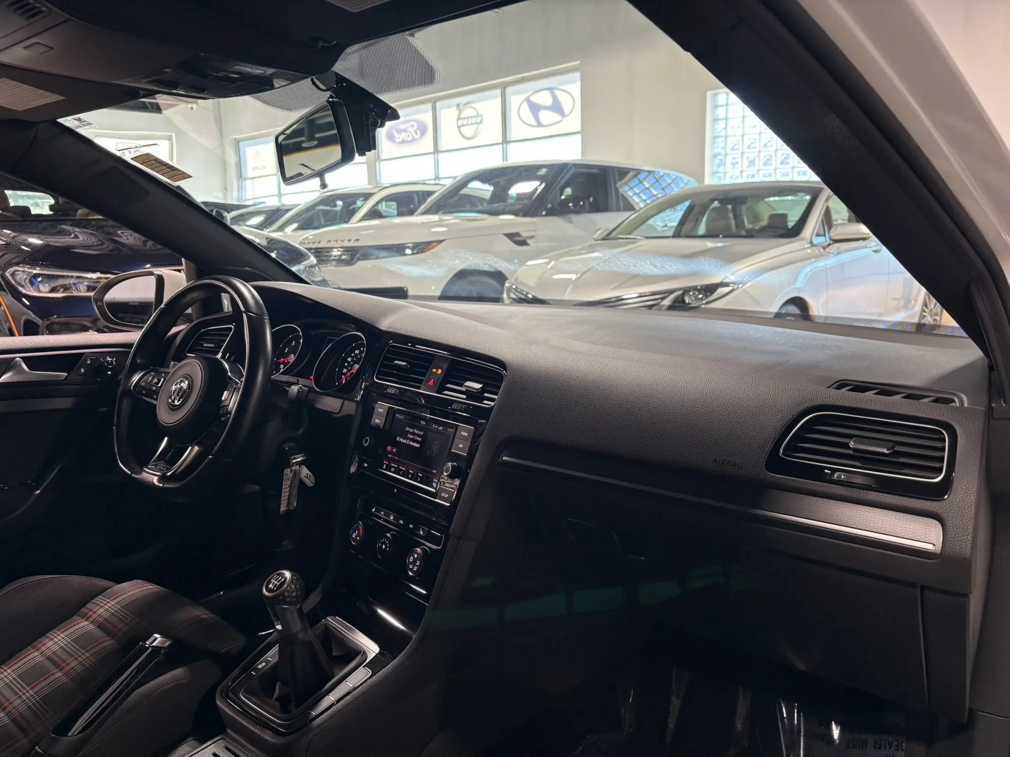 Used 2019 Volkswagen GTI S FWD image 6