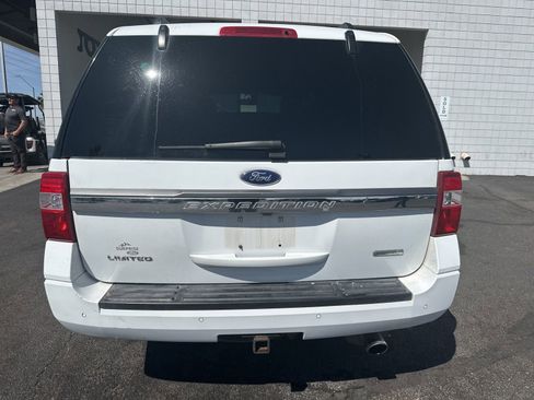 Used 2016 Ford Expedition Limited image 5