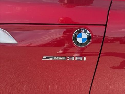 Used 2011 BMW Z4 sDrive35i RWD image 10