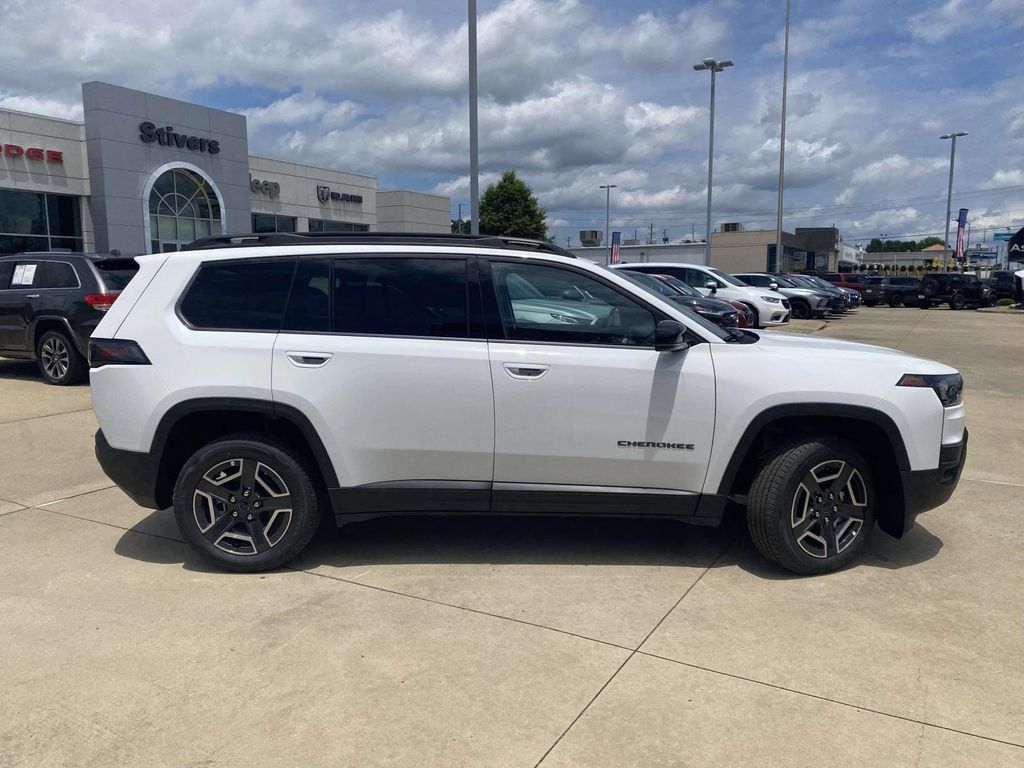 New 2026 Jeep Cherokee Limited AWD/4WD image 36
