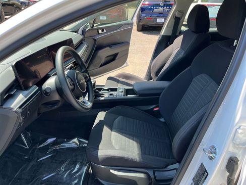 Used 2025 Kia K5 LXS FWD image 25