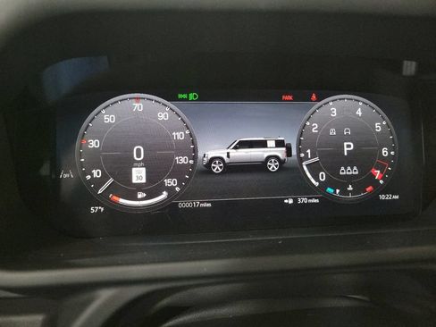 Used 2024 Land Rover Defender 110 V8 AWD/4WD image 17