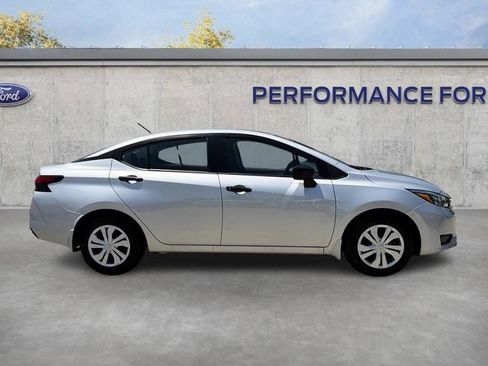 Used 2025 Nissan Versa S w/ Trunk Package FWD image 6