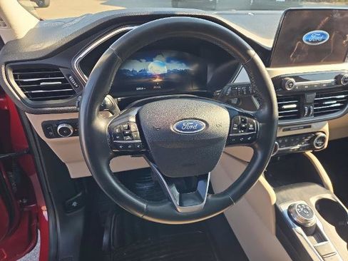 Certified 2021 Ford Escape SEL w/ Technology Package FWD image 22