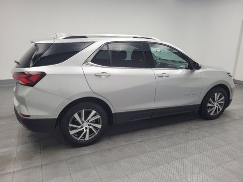 Used 2022 Chevrolet Equinox Premier FWD image 10