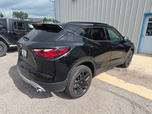 Used 2021 Chevrolet Blazer LT w/ Redline Edition AWD/4WD image 6