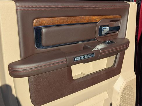 Used 2018 RAM 1500 Laramie Longhorn w/ Longhorn Southfork Package image 13