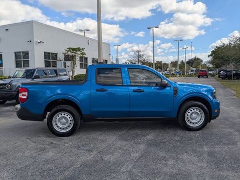 Used 2025 Ford Maverick XL image 4