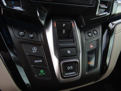 Used 2023 Honda Odyssey Elite image 24