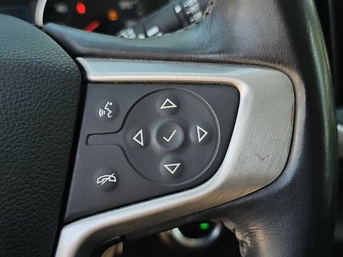 Used 2019 GMC Terrain SLE FWD image 15