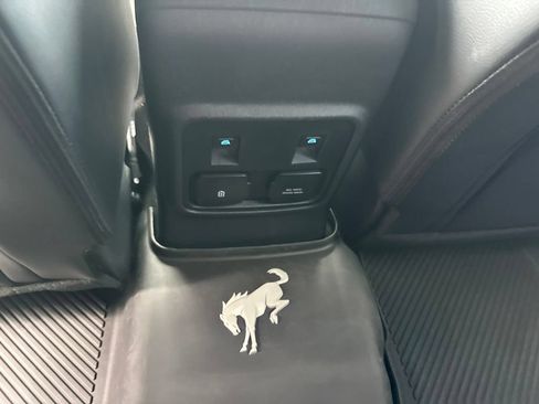 Used 2024 Ford Bronco Wildtrak AWD/4WD image 25