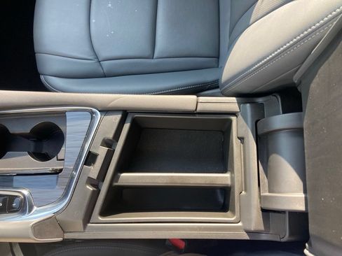 Certified 2024 Buick Enclave Essence w/ Experience Buick Package AWD/4WD image 40