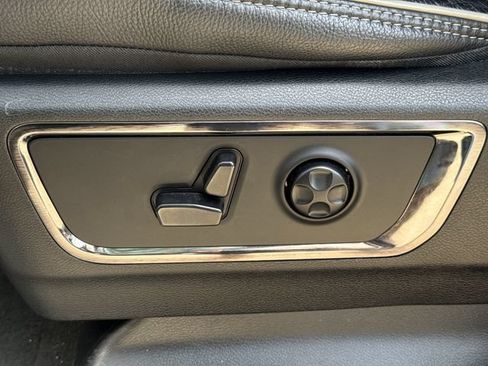 Used 2024 RAM 1500 Limited AWD/4WD image 29
