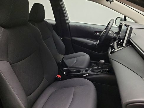 Used 2021 Toyota Corolla LE FWD image 21