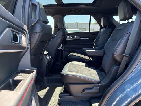 Used 2025 Ford Explorer ST w/ Sun And Sound Package image 25