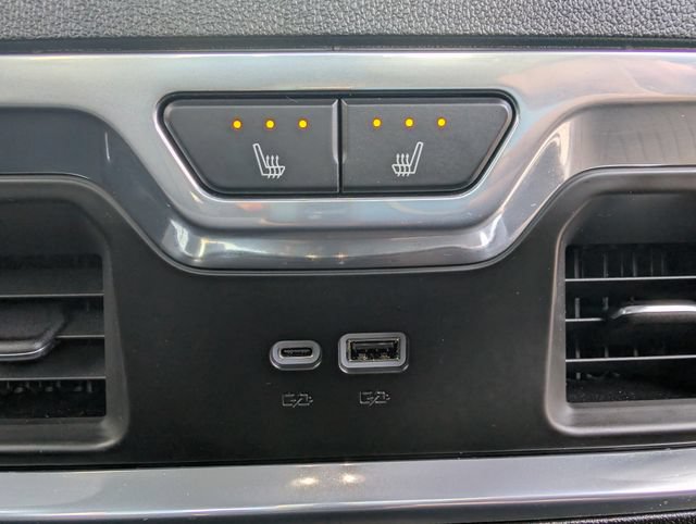 Used 2026 Chevrolet Silverado 3500 LTZ w/ LTZ Premium Package AWD/4WD image 19