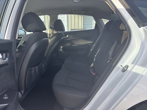 Used 2017 Kia Optima LX image 28