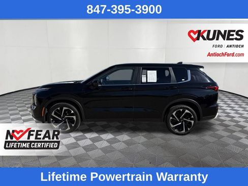 Used 2024 Mitsubishi Outlander SE image 6