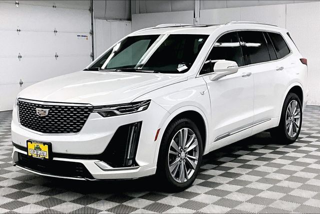 Used 2023 Cadillac XT6 Premium Luxury AWD/4WD image 12