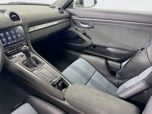 Used 2025 Porsche 718 Boxster Spyder RS image 23