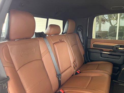 New 2023 RAM 3500 Limited image 26