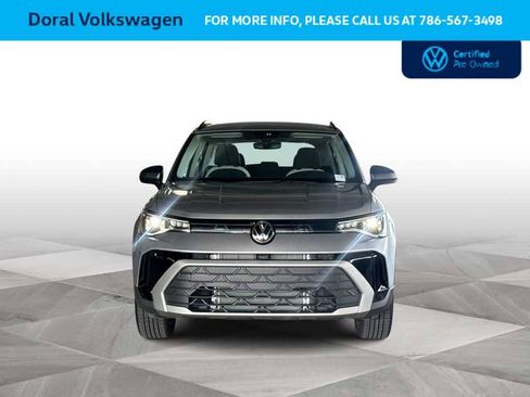 Used 2025 Volkswagen Taos S AWD/4WD image 3