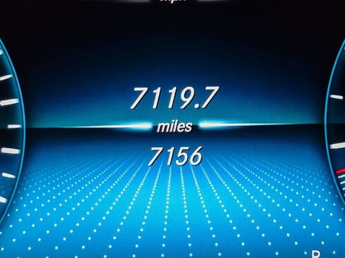 Used 2022 Mercedes-Benz GLC 300 4MATIC image 26