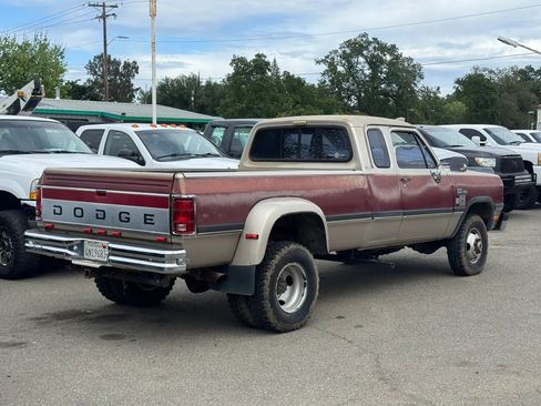 Used 1992 Dodge D/W Truck 350 AWD/4WD image 4