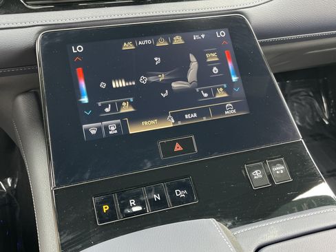 Certified 2026 INFINITI QX80 4WD image 29