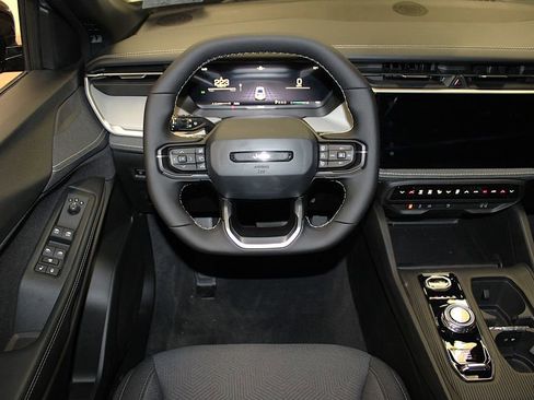 New 2026 Jeep Cherokee Laredo AWD/4WD image 12
