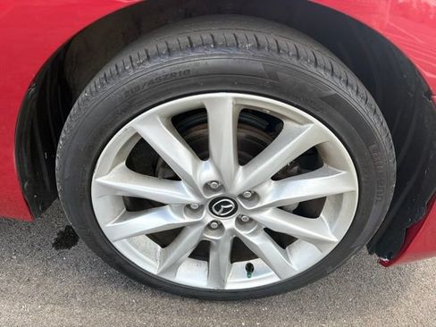Used 2017 MAZDA MAZDA3 Grand Touring FWD image 4