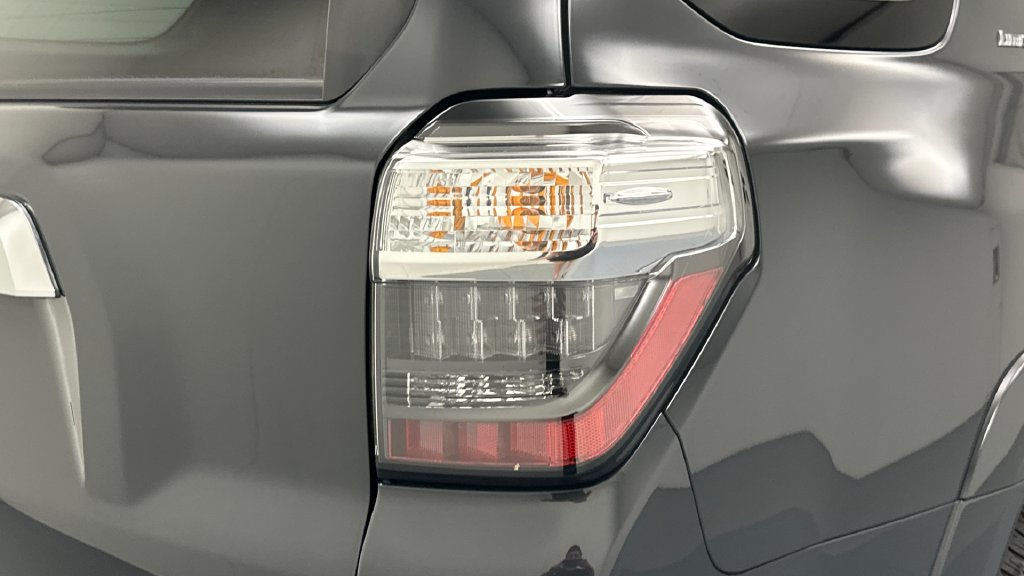 Certified 2024 Toyota 4Runner Limited AWD/4WD image 21