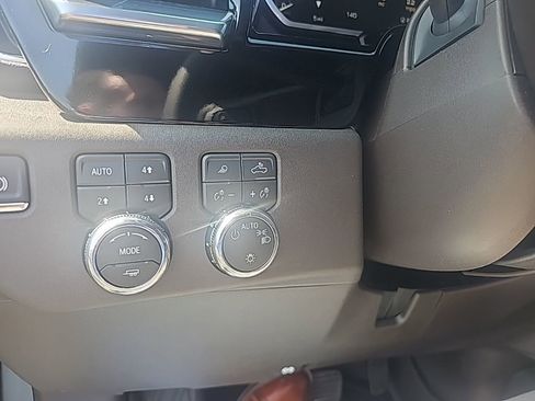 New 2026 GMC Sierra 1500 SLE AWD/4WD image 22